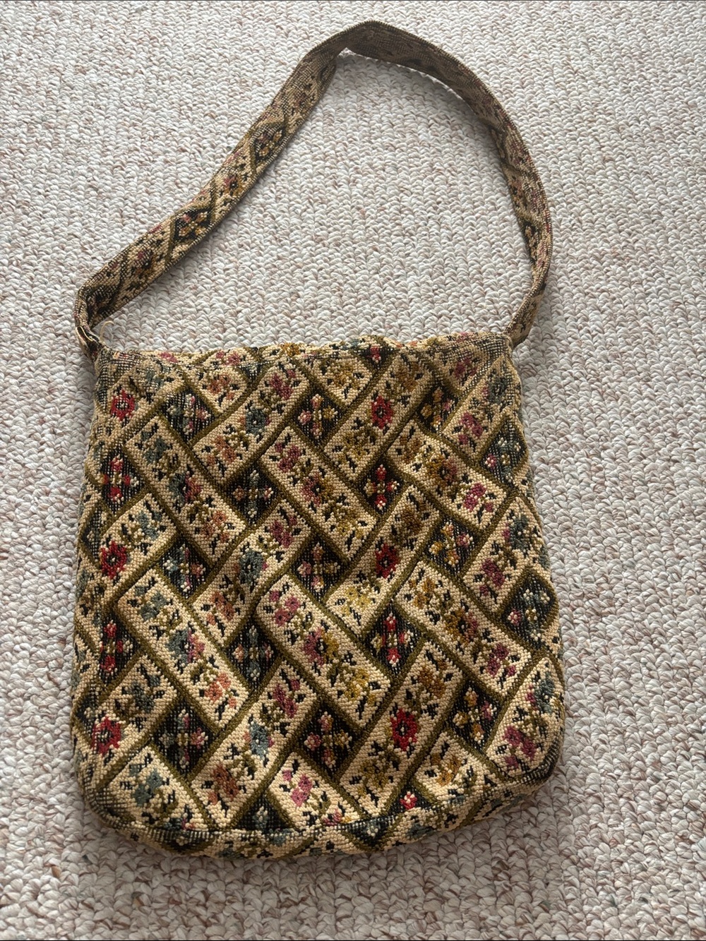 Woven Tapestry Crossbody Bag in Gold & Multicolor - Picture 4 of 7